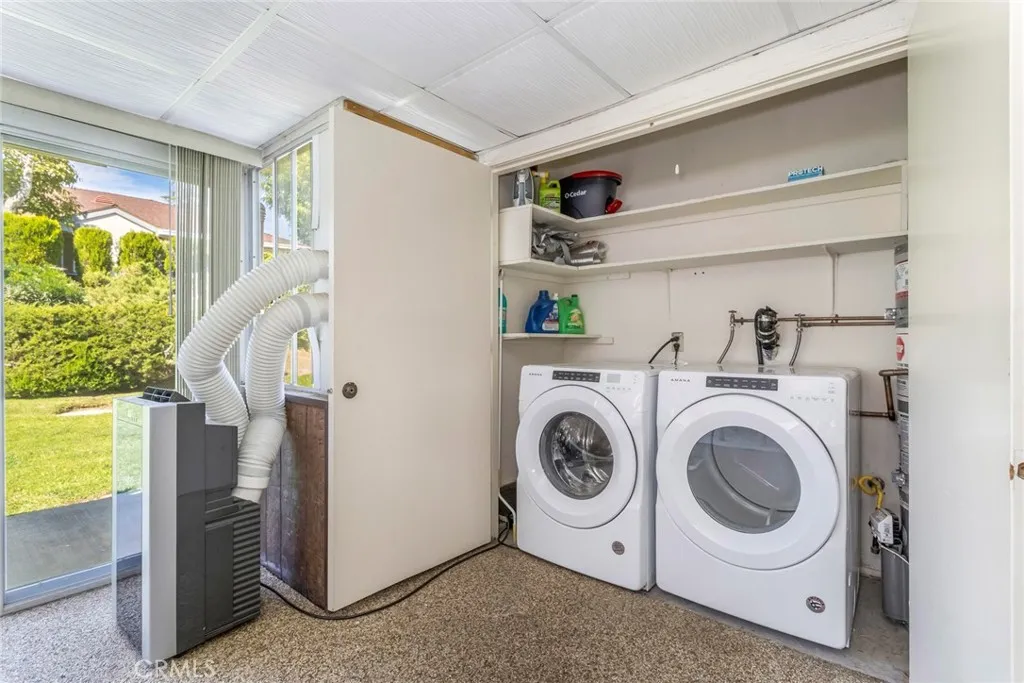 26751 Winsome Circle, Newhall, California 91321 home-pic-17